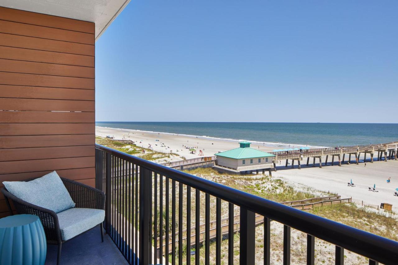 Springhill Suites By Marriott Jacksonville Beach Oceanfront Exteriör bild
