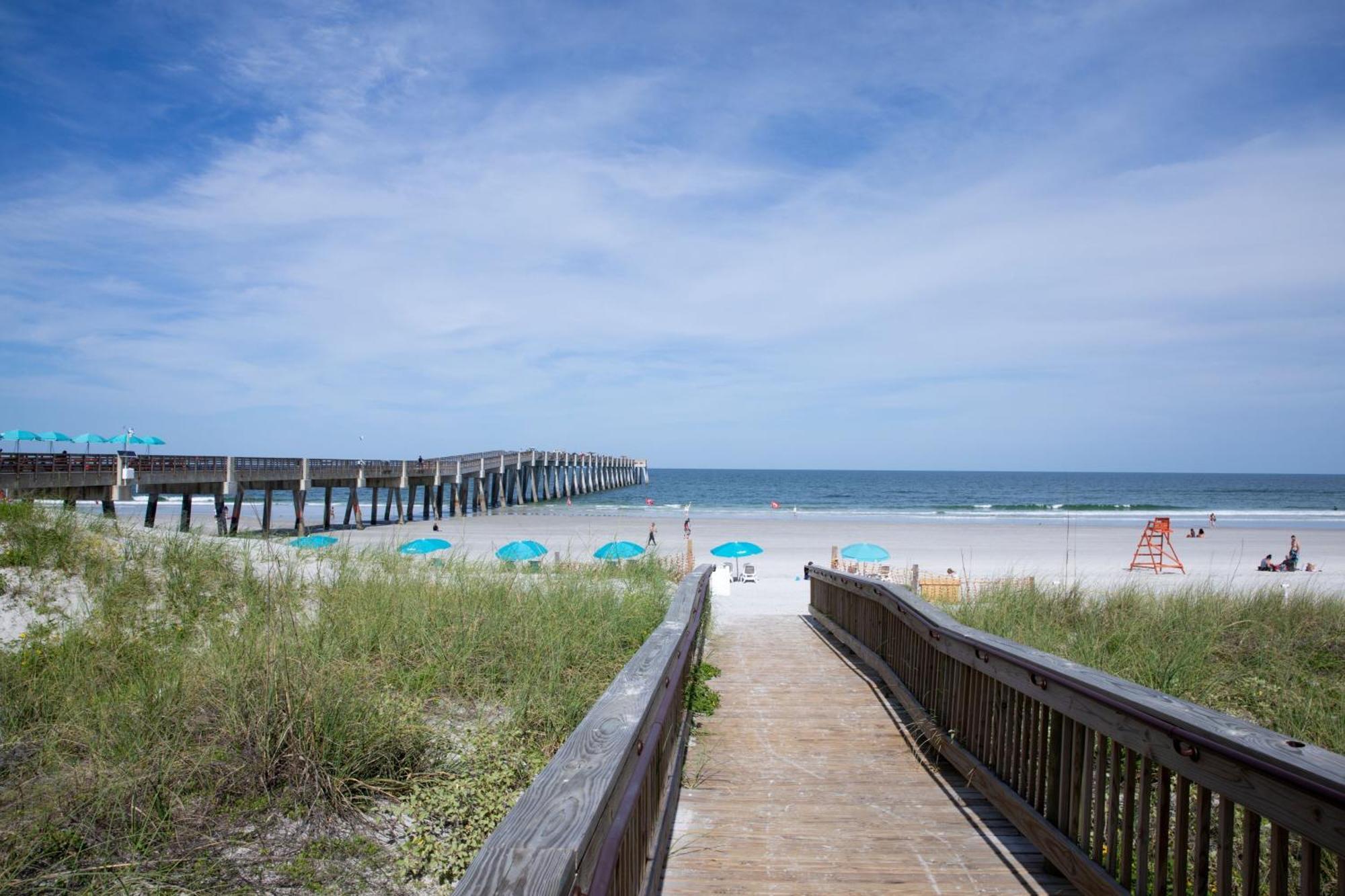 Springhill Suites By Marriott Jacksonville Beach Oceanfront Exteriör bild